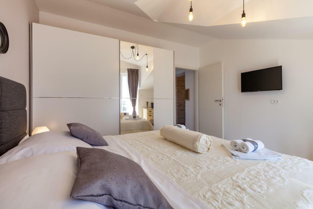 Apartments Solmar Подстрана Екстер'єр фото